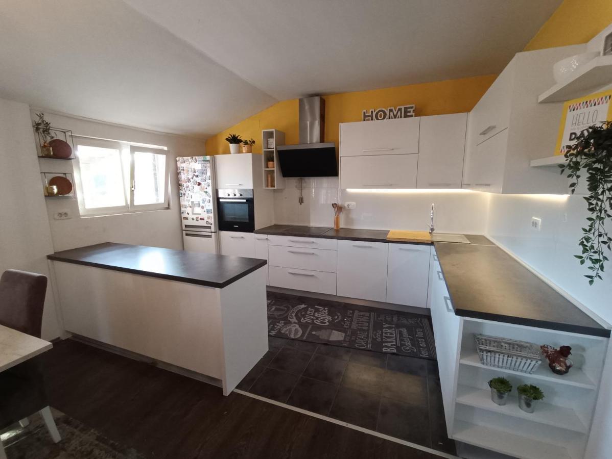 Ferienwohnung Apartman Brigita Weißenburg Exterior foto